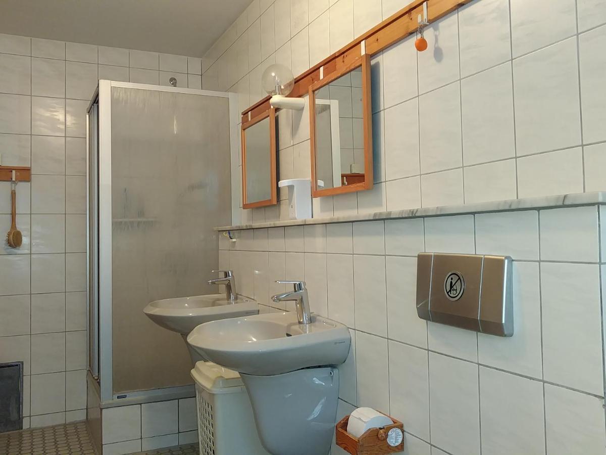 B&B Am See Koeln - Privatzimmer Ngoại thất bức ảnh